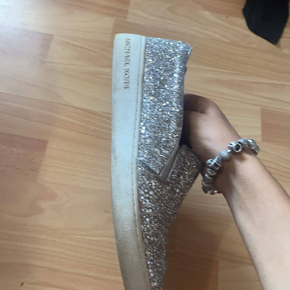 Michael kors shoes - Picture 3 of 5